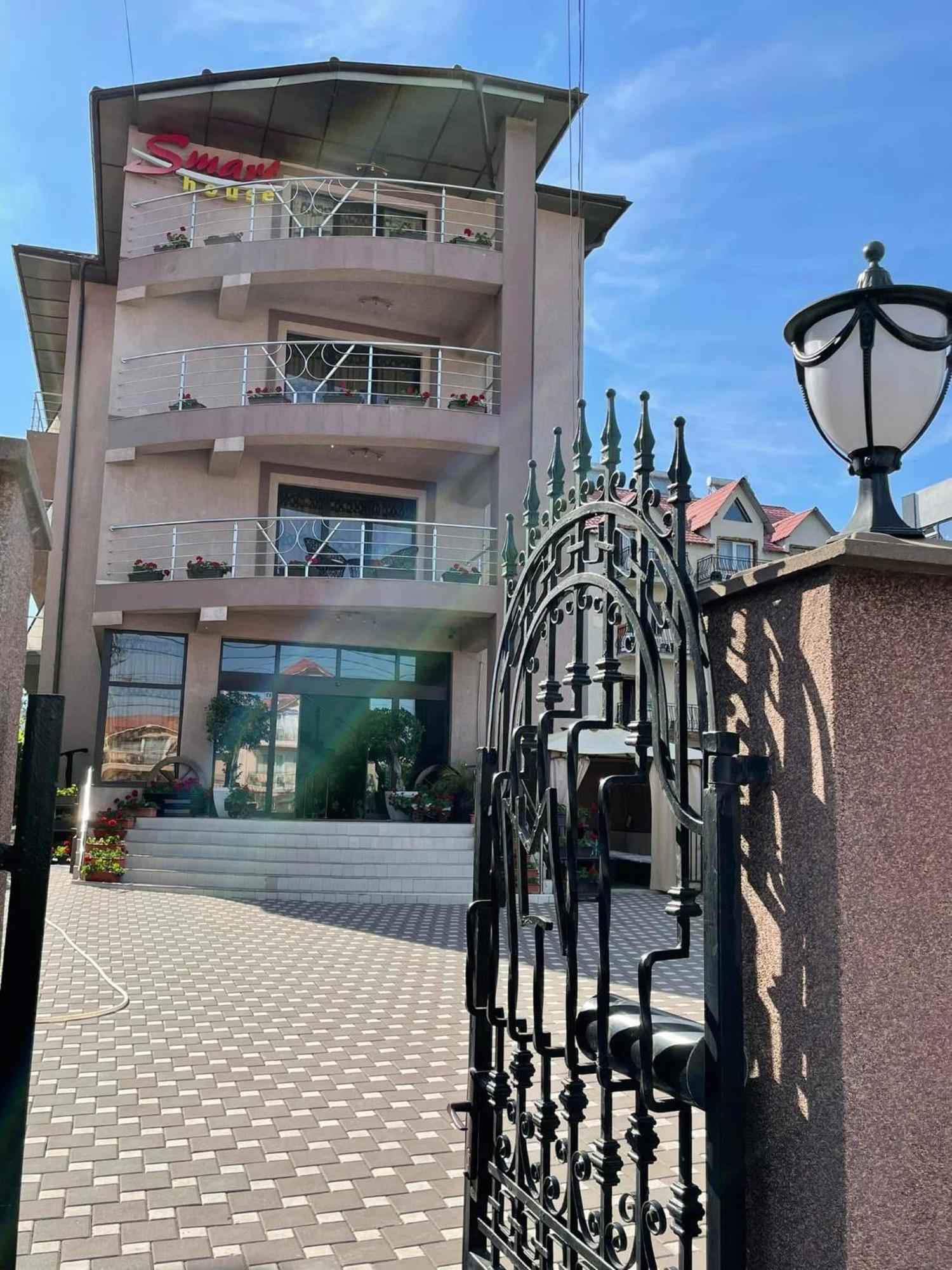Smarthouse Hotel Costinesti Luaran gambar